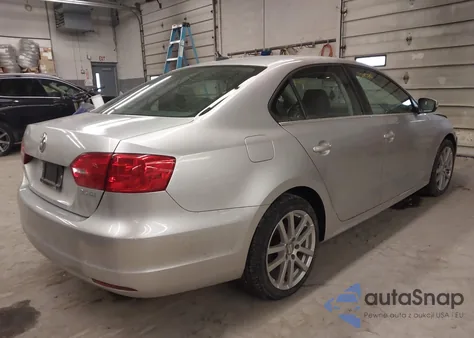 2013 Volkswagen Jetta Se from USA, damaged, VIN 3VWDP7AJ9DM253010